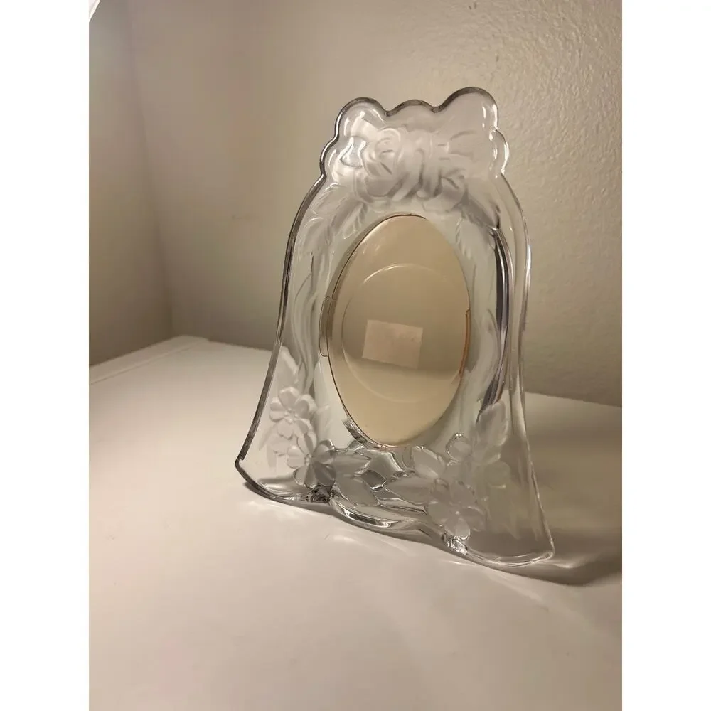 VINTAGE Studio Nova CRYSTAL picture frame. Crafted in Japan Love's Bouquet